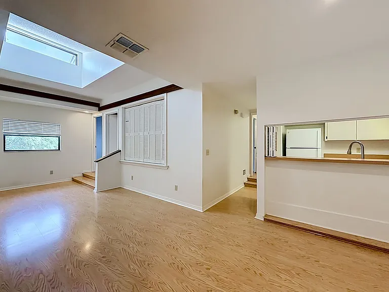 4405 W Fair Oaks Ave #18 — Photo 12