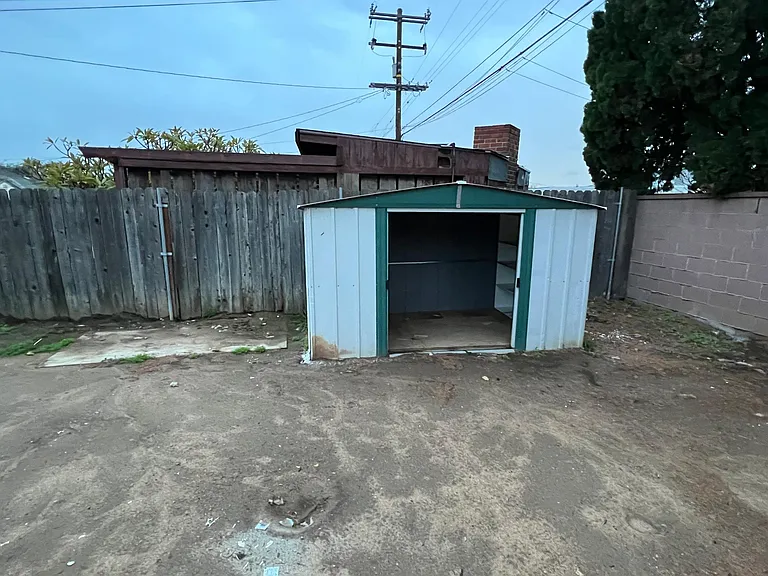 N 19th St — Photo 9