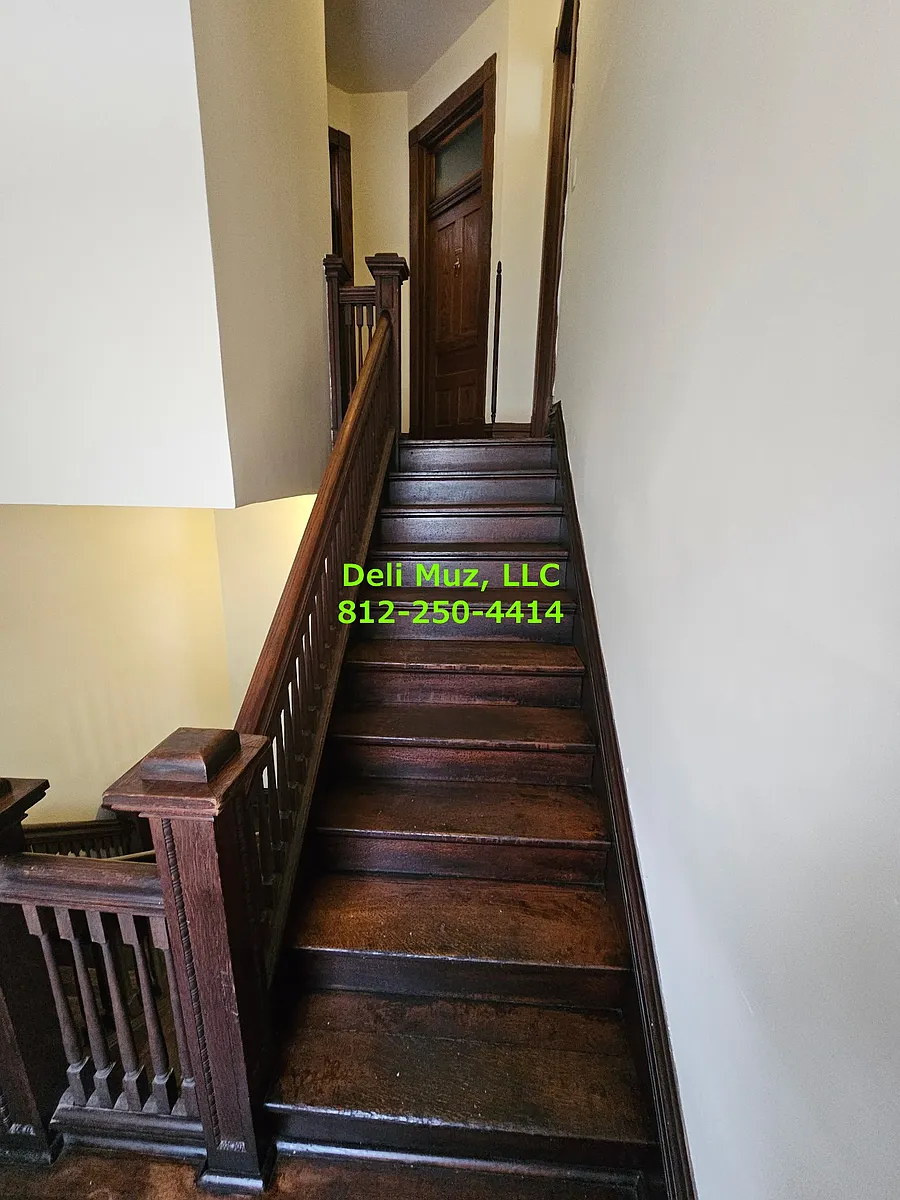 Building Photo - 305 Washington Ave #4