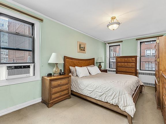 5th image of 350 E 77th St APT 5D