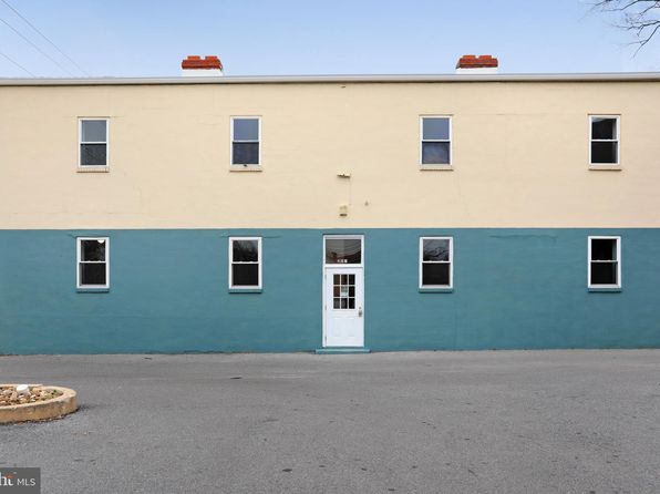 205 S Princess St #200