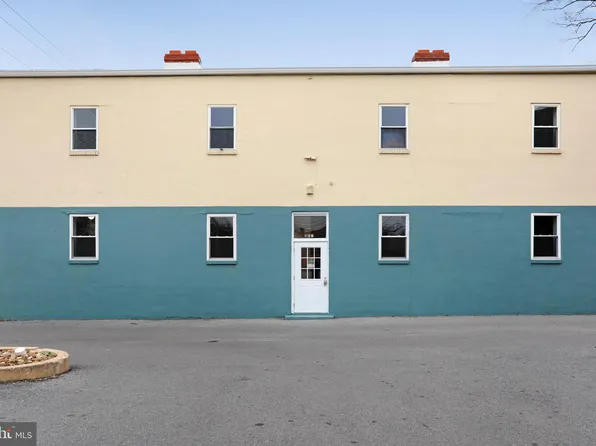 205 S Princess St #200, Shepherdstown, WV 25443