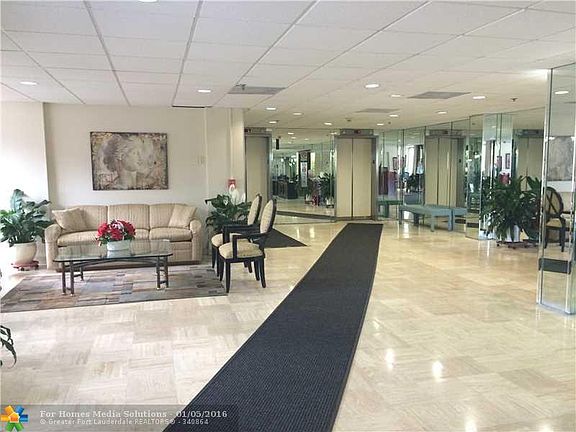 3rd image of 4001 Hillcrest Dr APT 303