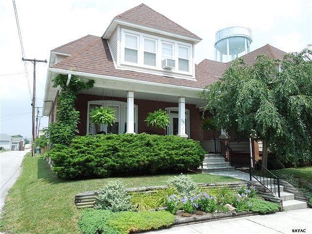 For Sale: 210 Fulton St, Hanover, PA 17331