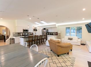 3401 Reedy Dr, Annandale, VA 22003