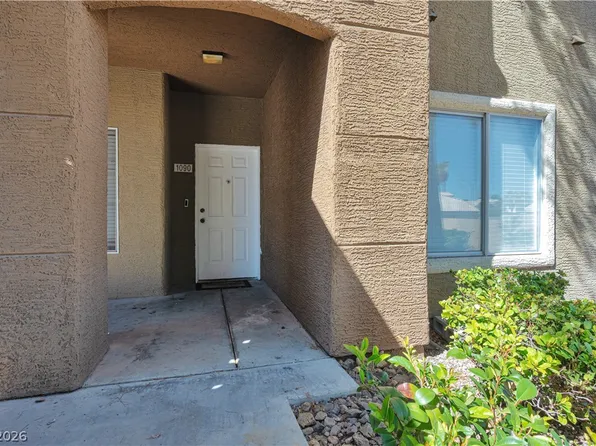 8025 W Russell Rd APT 1090, Las Vegas, NV 89113