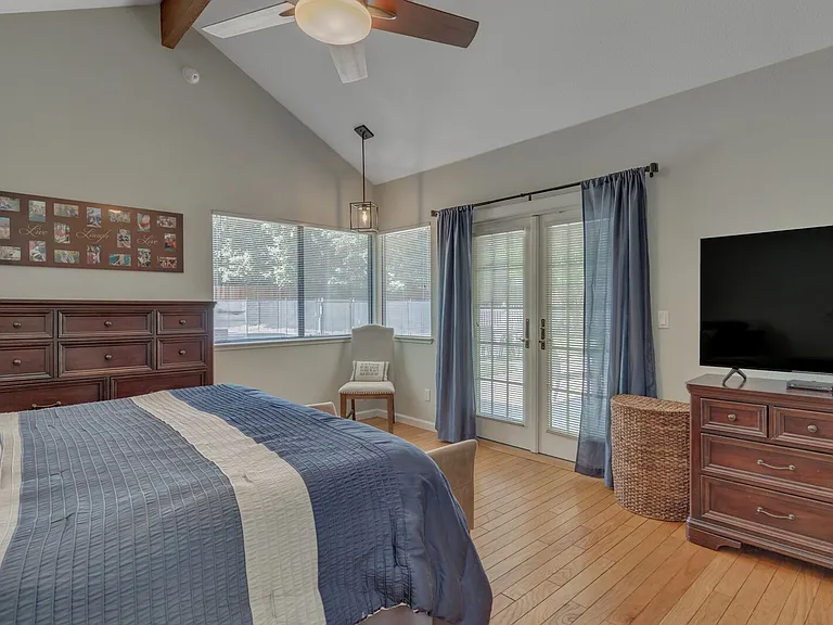 1856 Ridgeview Dr — Photo 19