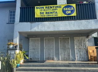 159 W 47th St #1/2, Los Angeles, CA 90037