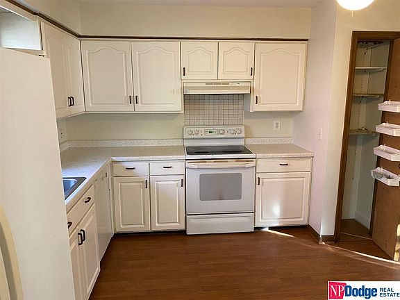 5th image of 11606 S 37th St