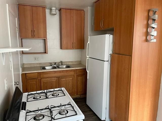 1st image of 2158 Grand Ave #2158