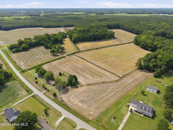3091 Hudsons Crossroads Road, Greenville, NC 27858