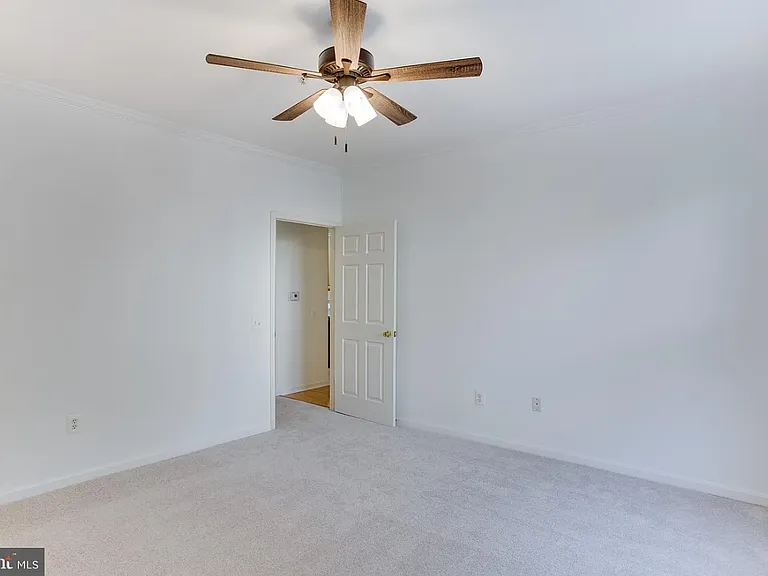 39 Harbour Heights Dr — Photo 22