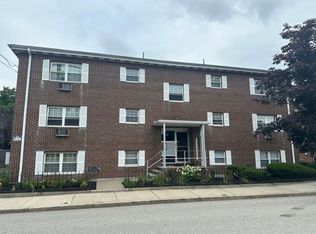 31 Pond St APT 6, Waltham, MA 02451