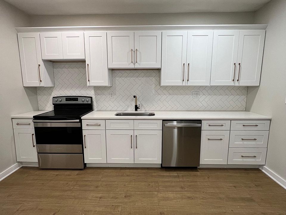 1st image of 8004 Lake Ave