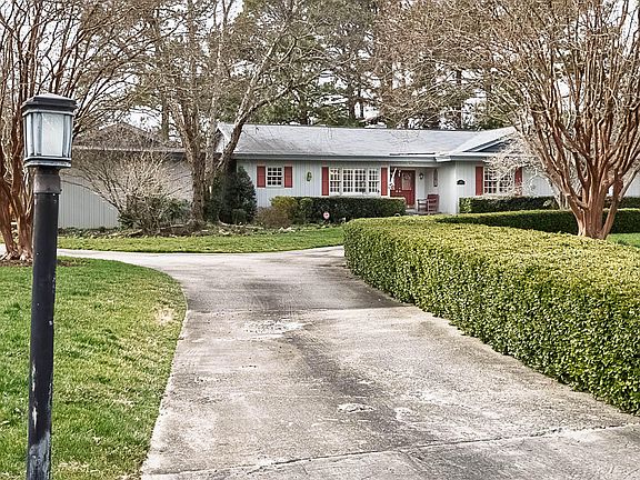 3rd image of 1114 Burning Tree Dr