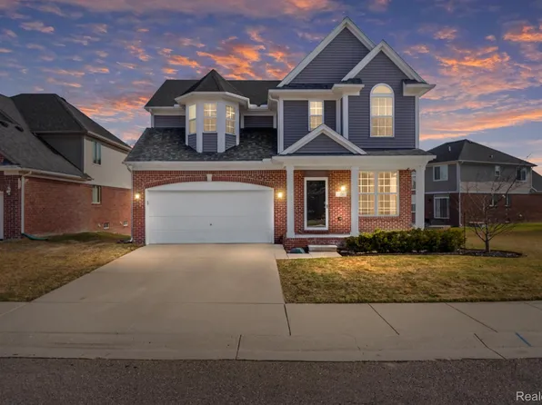 57262 Junction Ct, Washington, MI 48094