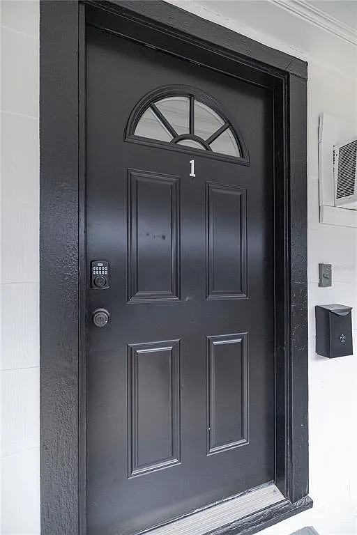 1 bed, 1.0 bath, 635 sqft, $1,450 — Photo 3