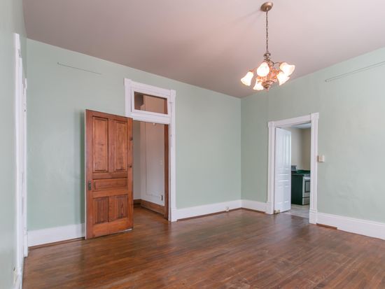 112 E Main St, Abingdon, VA 24210 MLS 9924349 Zillow