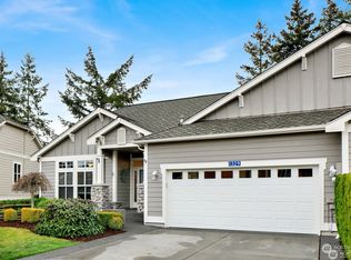 1329 Eagle Ridge Dr, Mount Vernon, WA 98274