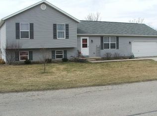 405 High St S, Saint Paris, OH 43072