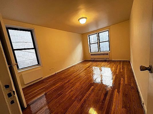 2nd image of 145 E 18th St #J