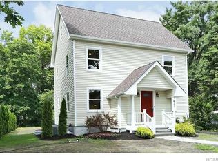 421 Orangeburg Rd, Pearl River, NY 10965