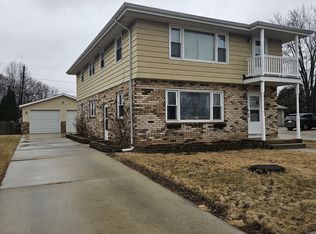 560 Lee Ct, Fond Du Lac, WI 54935