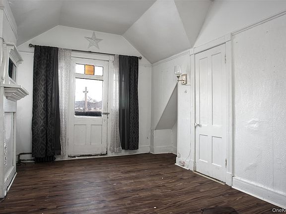 5th image of 119 Chambers Street