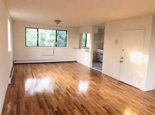 21104 23rd Ave #3, Bayside, NY 11360