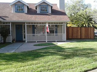 878 Canterbury St, Salinas, CA 93906