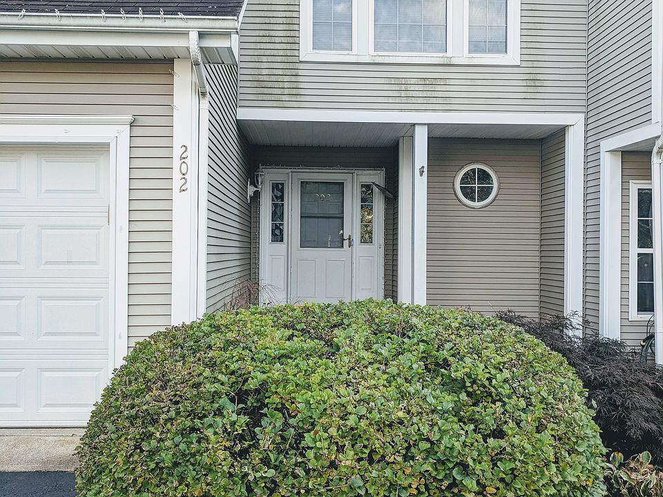 1st image of 202 Santa Anita Ln