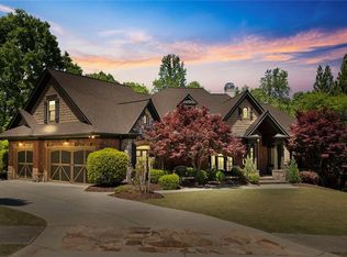 5623 Brendlynn Dr, Suwanee, GA 30024