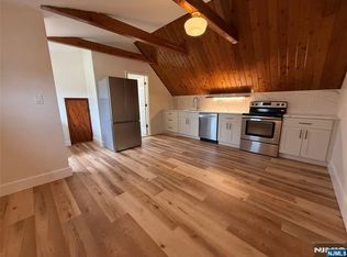 12 Exchange Pl 3, Clifton, NJ 07011