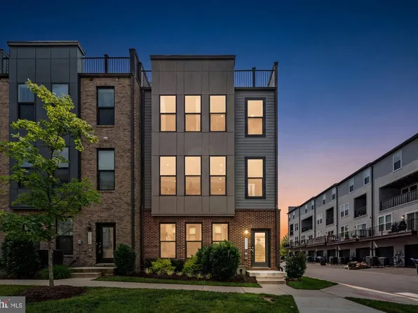 2317 Liberty Loop, Herndon, VA 20171