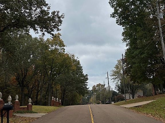 4th image of 148 Faith Dr