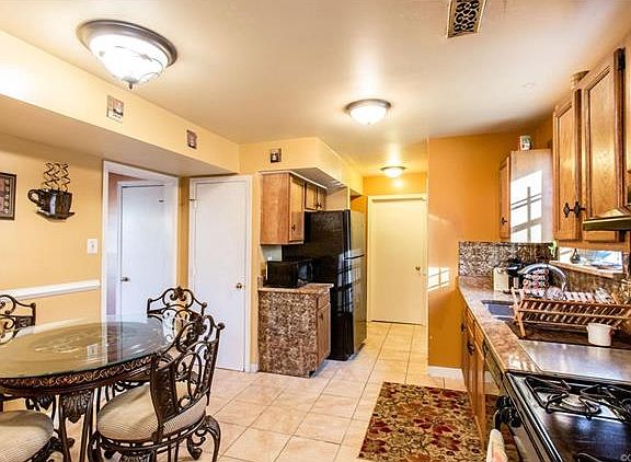 4th image of 3805 Mitcheltree Blvd