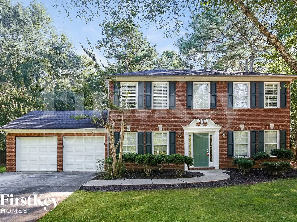 3710 Wake Robin Way