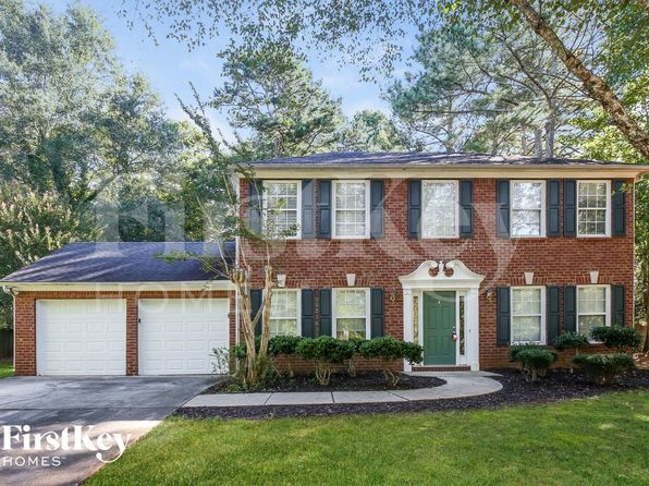 3710 Wake Robin Way
