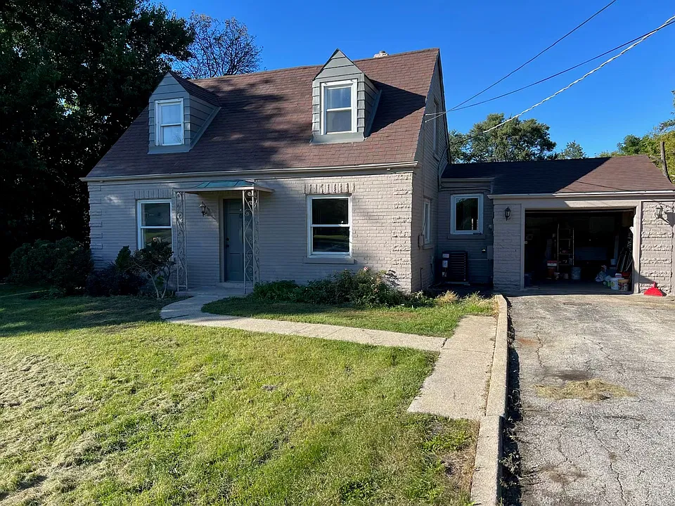 206 E Camp McDonald Rd