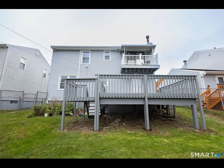138 Infield St — Photo 7