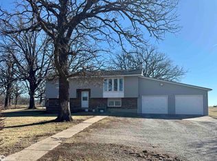 48786 260th Ave, Chariton, IA 50049