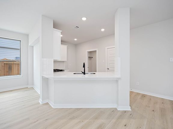 3021 Buckthorn Drive - Rockport - Kitchen