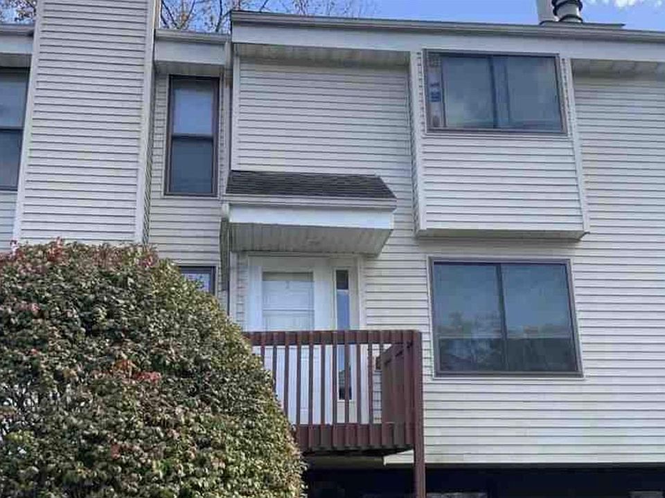 1st image of 25 Pierces Road #3