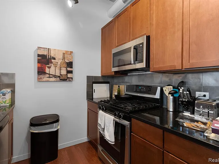 3670 Woodward Ave #506 — Photo 7
