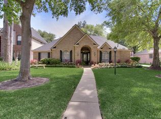 8219 Hidden Trail Ln, Spring, TX 77379