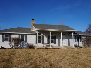 14807 E 6 Mile Grove Rd, Grant Park, IL 60940