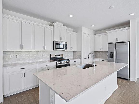 4th image of 1086 Arden Park Dr