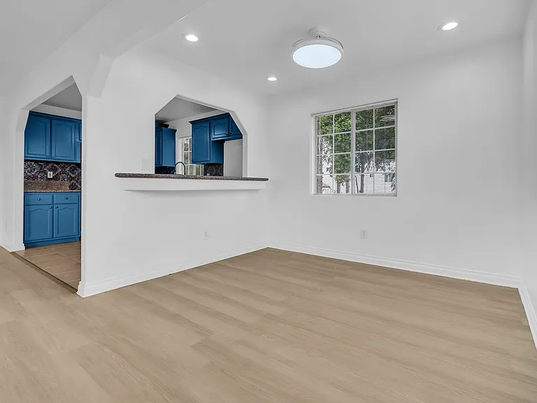1672 N Soto St — Photo 3