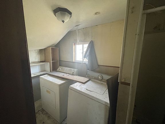 2nd image of 36 Needham St