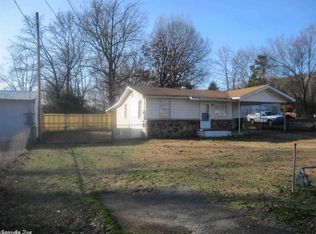 6611 Wayne Dr, North Little Rock, AR 72118